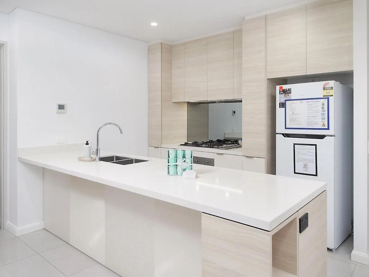 Beachfront Luxe Escape At Surfers Paradise Parking