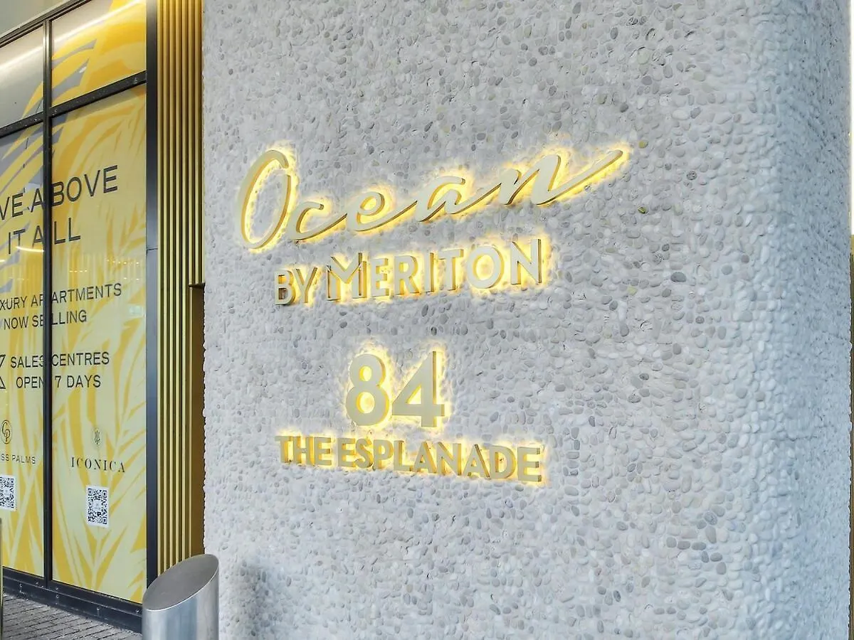 Apartment Beachfront Luxe Escape At Surfers Paradise Parking